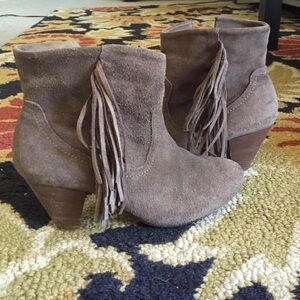 Steve Madden Taupe Suede Fringe Booties